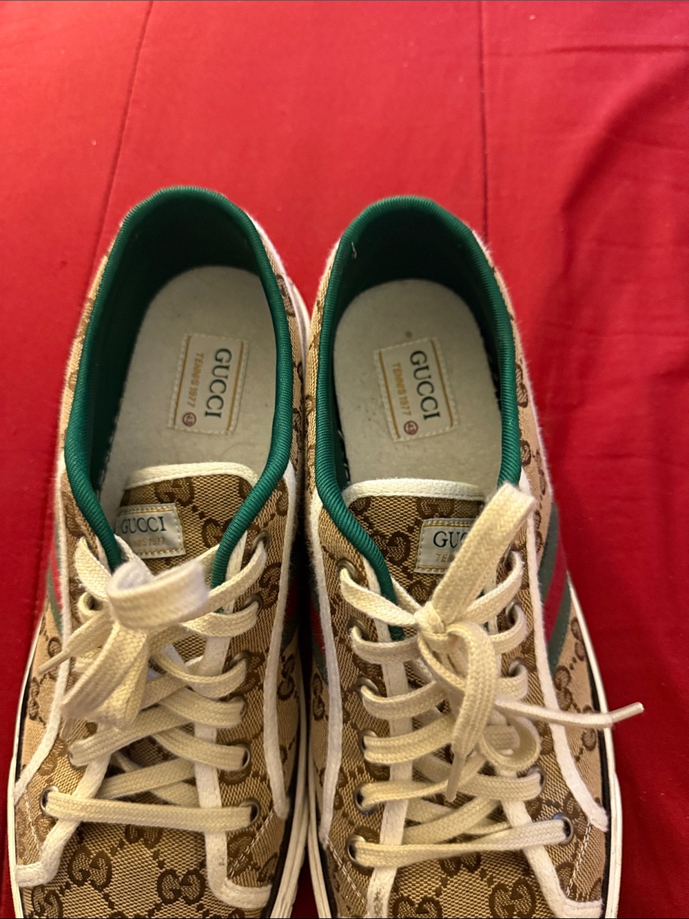 Men’s Gucci tennis shoes - Picture 9 of 12